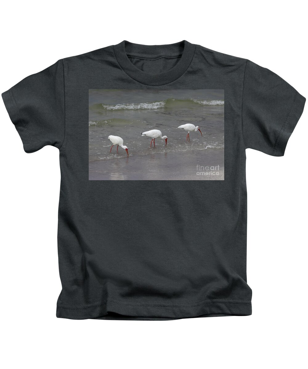 Egret Kids T-Shirt featuring the photograph Tres by Rick Kuperberg Sr