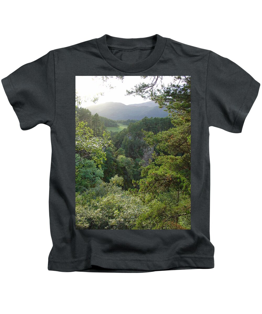 Foyers Kids T-Shirt featuring the photograph Foyers Valley by Charles and Melisa Morrison