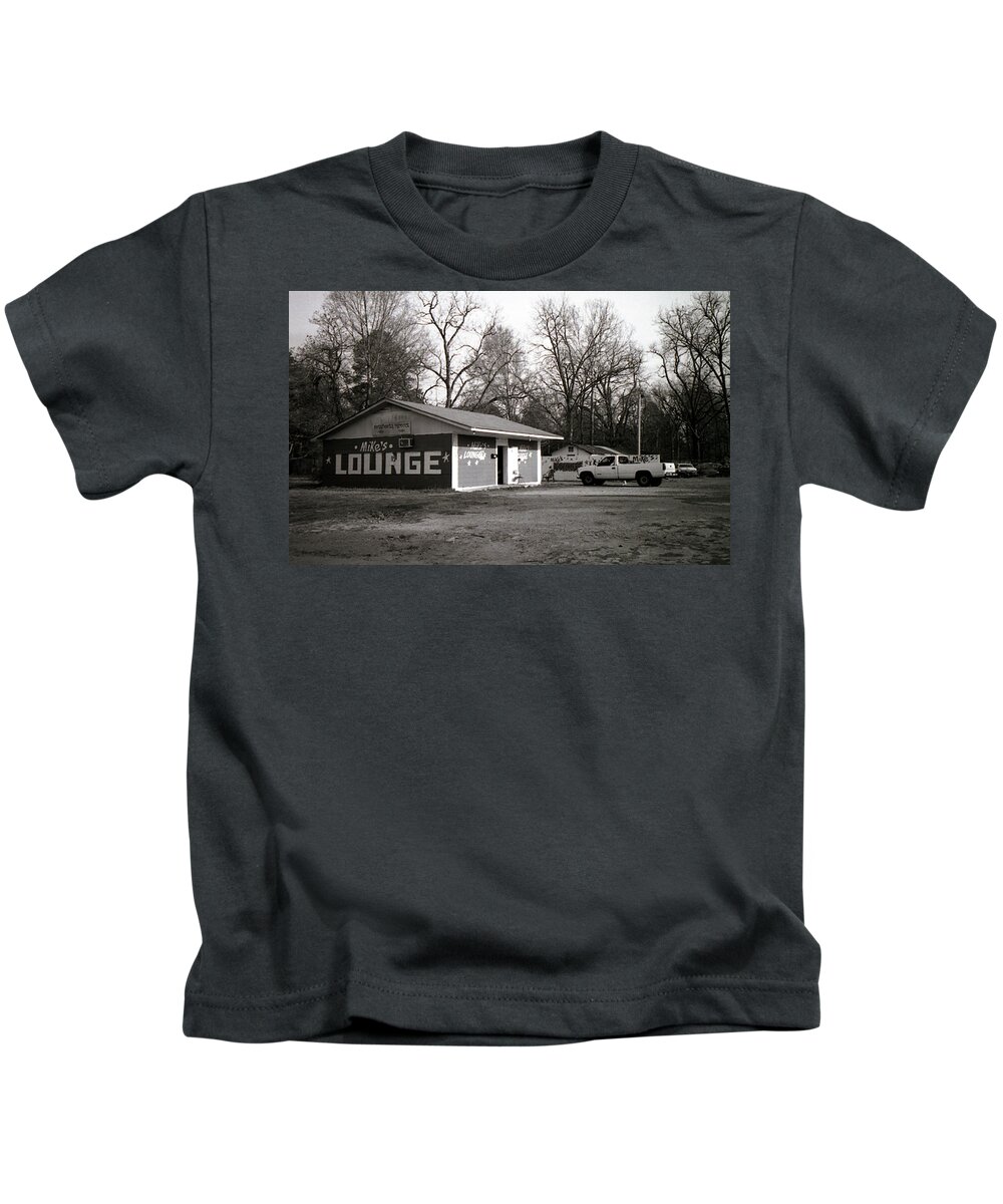 Louisiana Kids T-Shirt featuring the photograph Mike's Lounge by Doug Duffey