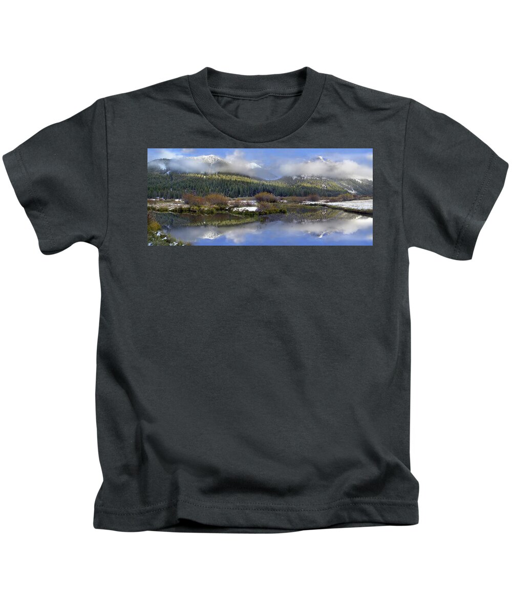 00175165 Kids T-Shirt featuring the photograph Panoramic View Of The Pioneer Mountains by Tim Fitzharris