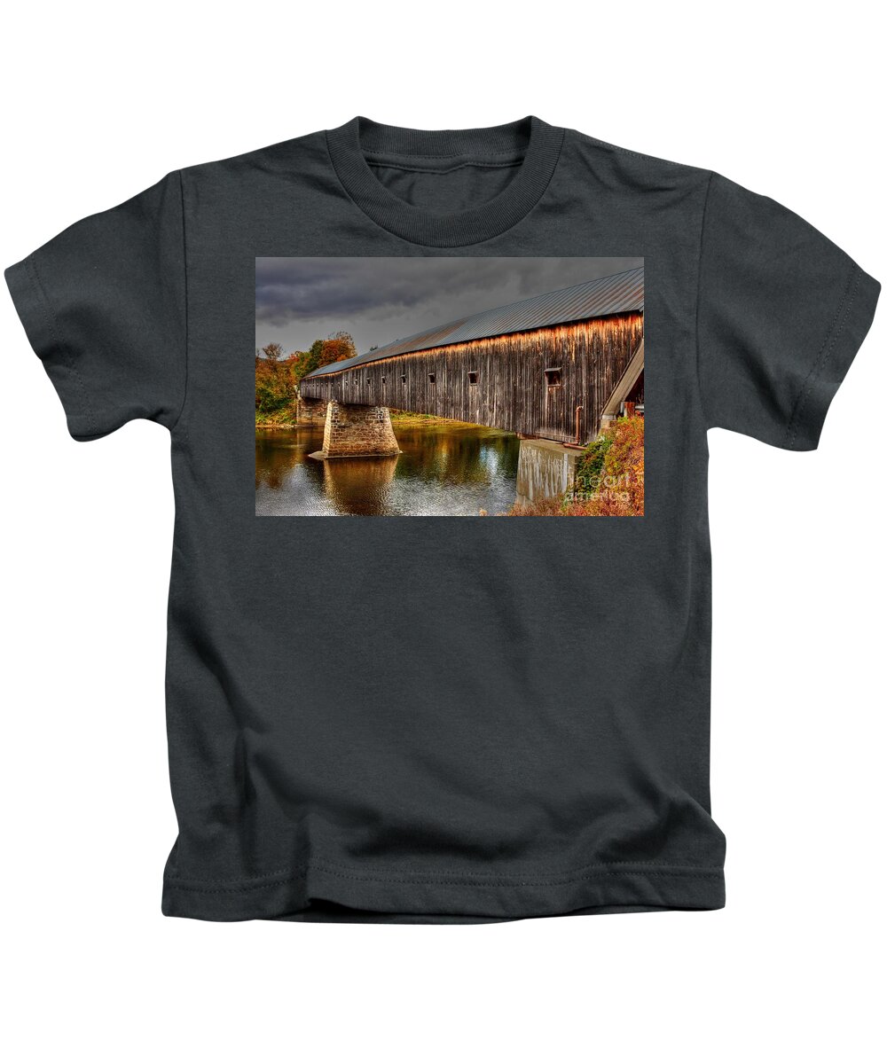 Cornish Windsor Covered Bridge Kids T-Shirt featuring the photograph Cornish - Windsor Covered Bridge by Steve Brown