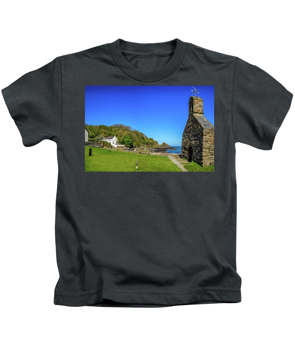 Pembrokeshire Kids T-Shirt featuring the photograph Cwm Yr Eglwys #1 by Mark Llewellyn