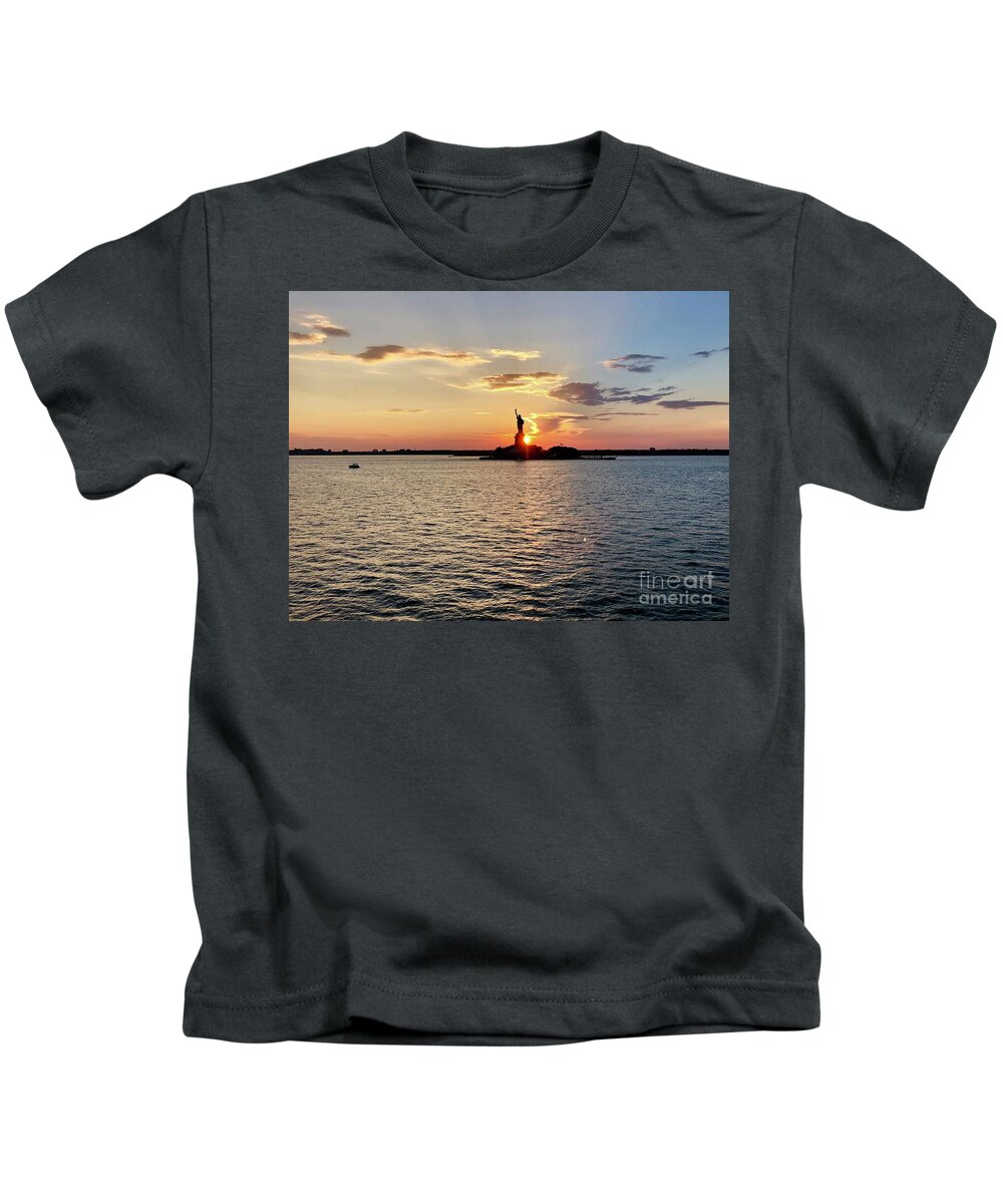 Lady Liberty Kids T-Shirt featuring the photograph Lady Liberty #1 by Flavia Westerwelle