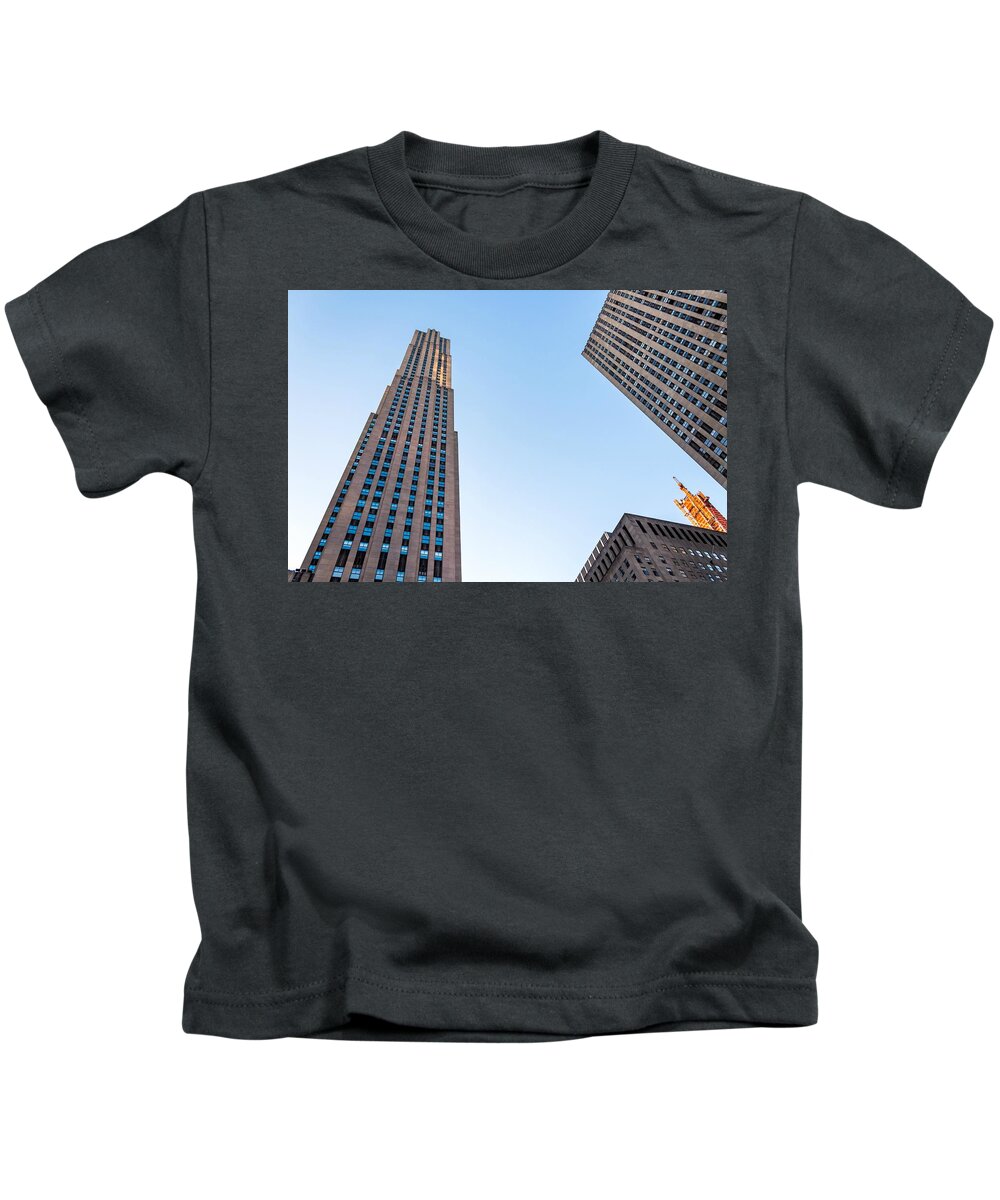 30 Rock Kids T-Shirt featuring the photograph 30 Rock by Alison Frank