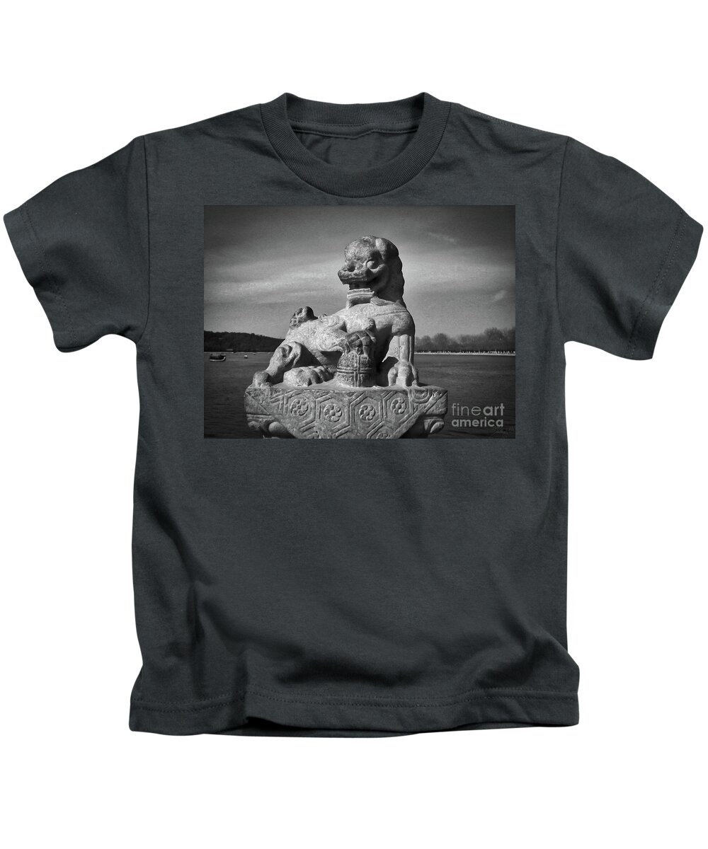 China Kids T-Shirt featuring the photograph Discovering China #5 by Marisol VB