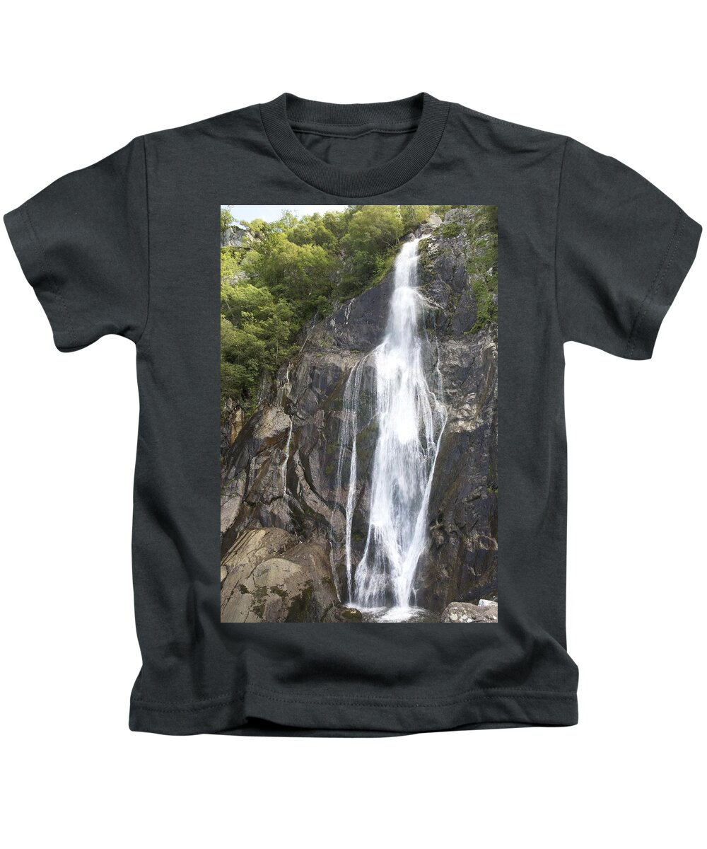 Waterfalls Kids T-Shirt featuring the photograph Aber falls by Christopher Rowlands