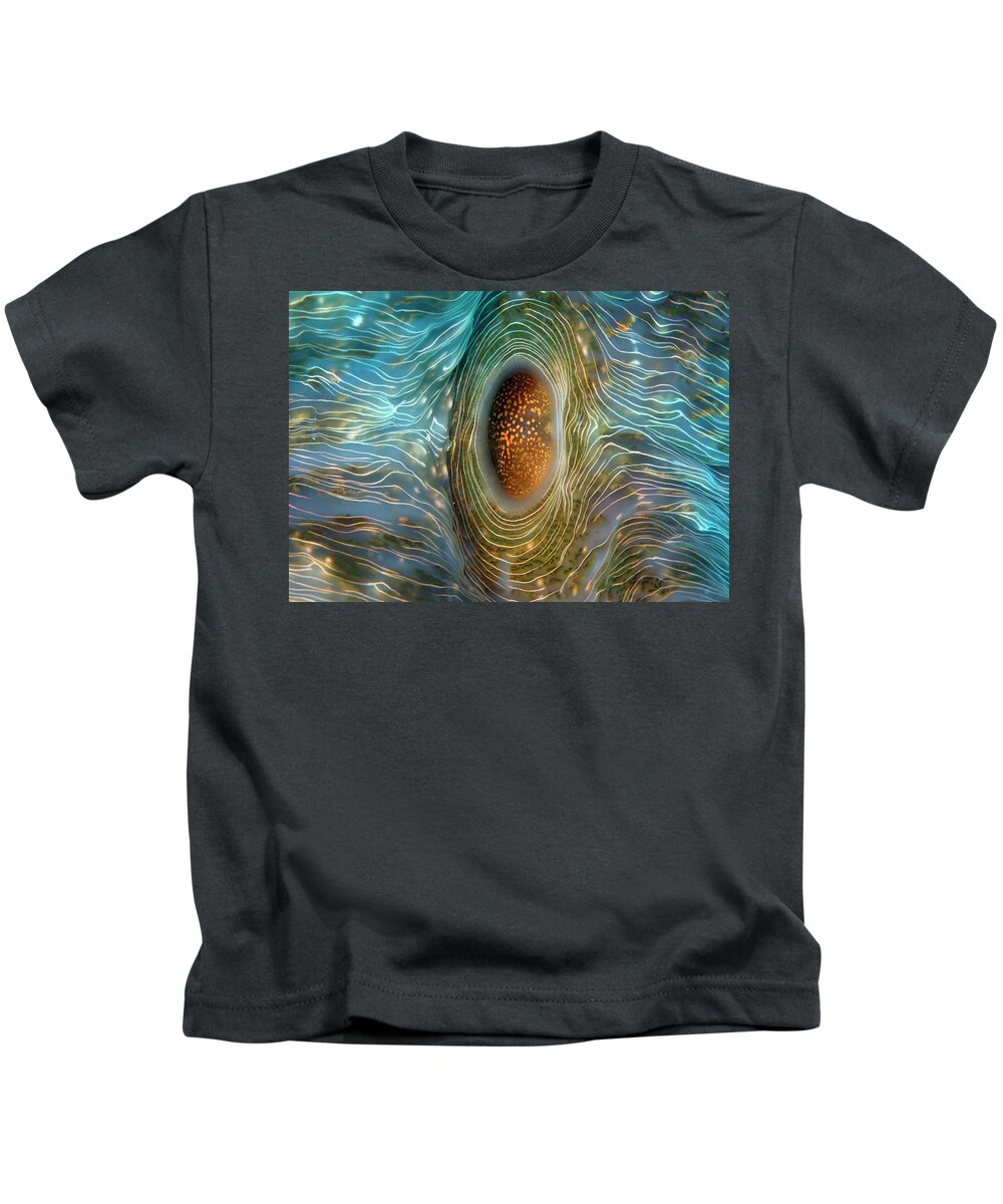 Abstract Kids T-Shirt featuring the photograph Abstract clam by Artesub