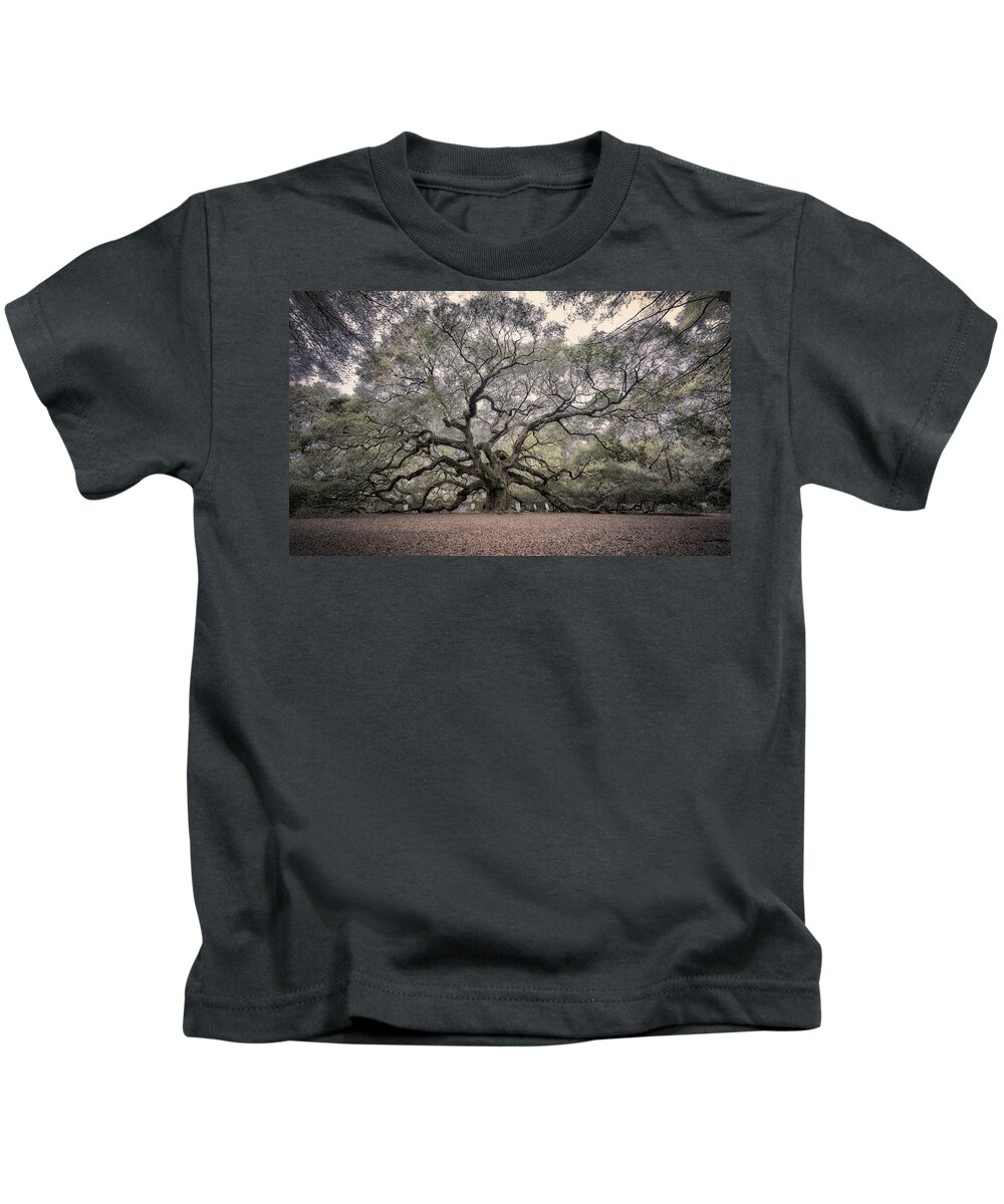 South Carolina Kids T-Shirt featuring the photograph Angel Oak by Robert Fawcett