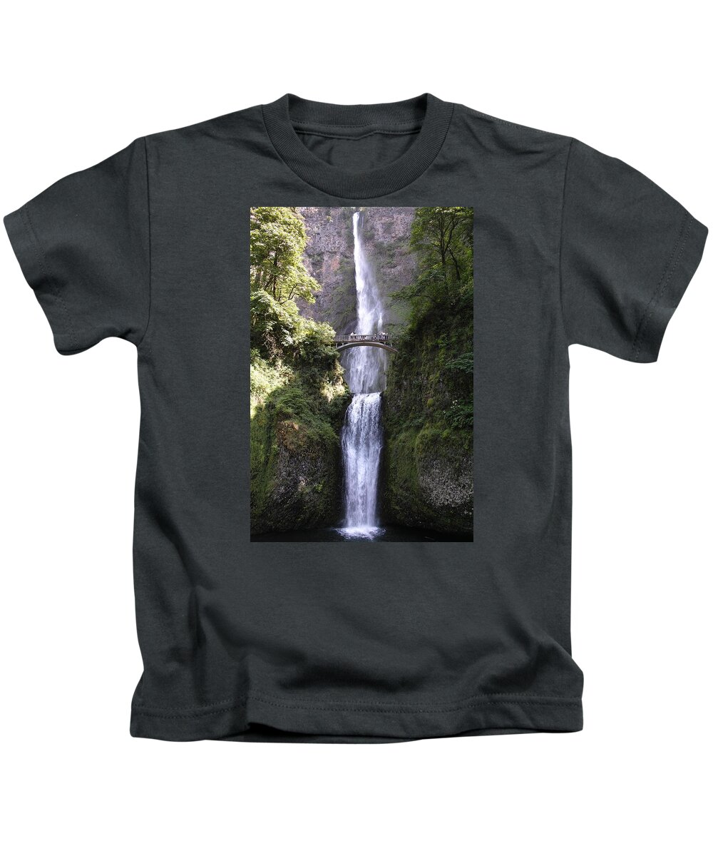 Waterfall Kids T-Shirt featuring the photograph Multonomah Falls of Oregon by Pekka Sammallahti