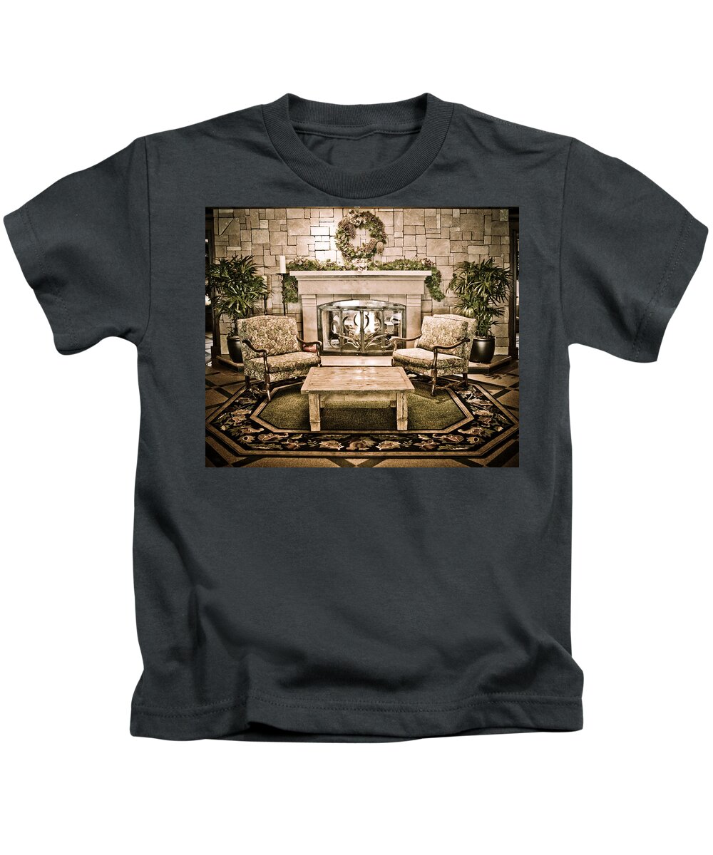Vail Kids T-Shirt featuring the photograph Cozy by Marilyn Hunt