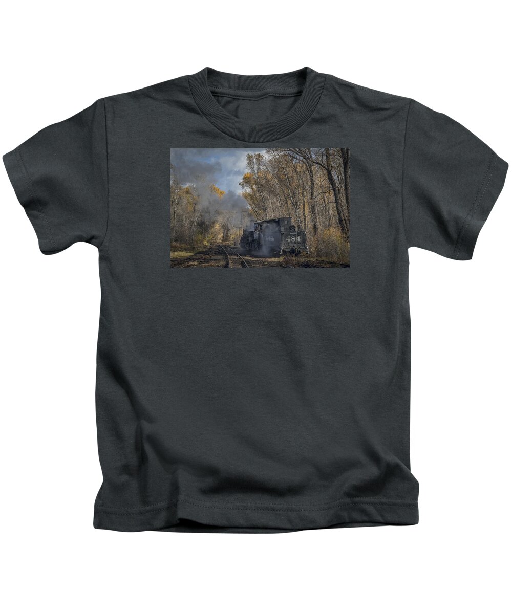 Cumbres & Toltec Scenic Railroad Kids T-Shirt featuring the photograph Cumbres and Toltec Scenic Railroad 06 by Jim Pearson