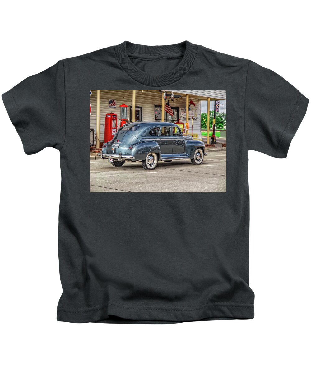 Classic Car Kids T-Shirt featuring the photograph Fill Er Up by Kevin Lane