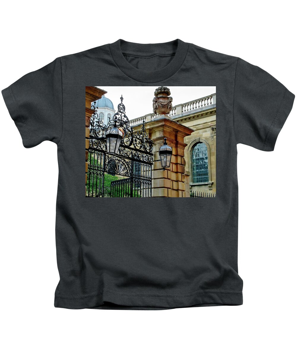 Gate Kids T-Shirt featuring the photograph Gate to Clare College. Cambridge. by Elena Perelman