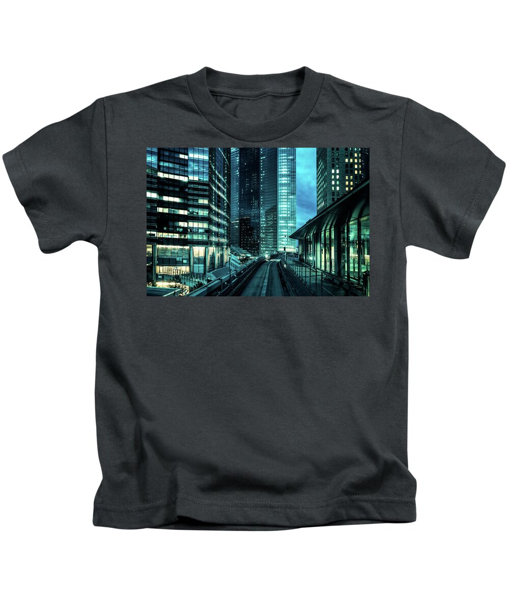 Night Photography Kids T-Shirt featuring the photograph Gotham city by Ponte Ryuurui