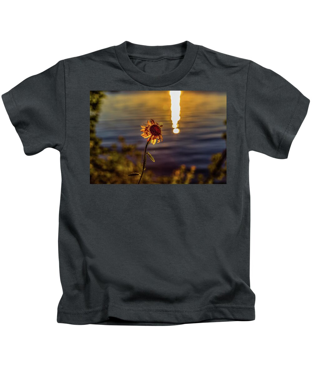 Flower Kids T-Shirt featuring the photograph Happy Sunday by Joe Holley
