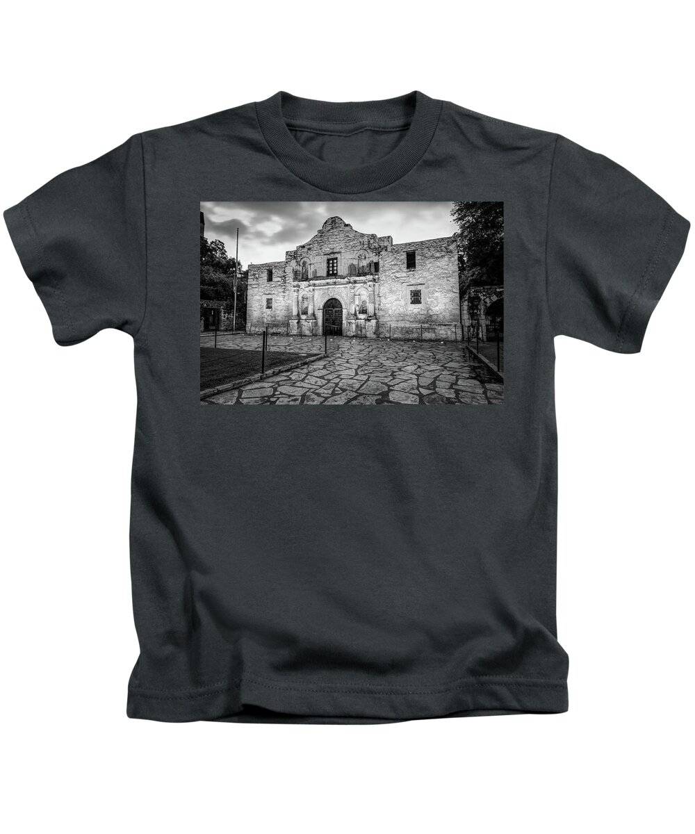 America Kids T-Shirt featuring the photograph Historic Alamo Mission - San Antonio Texas - Black and White by Gregory Ballos