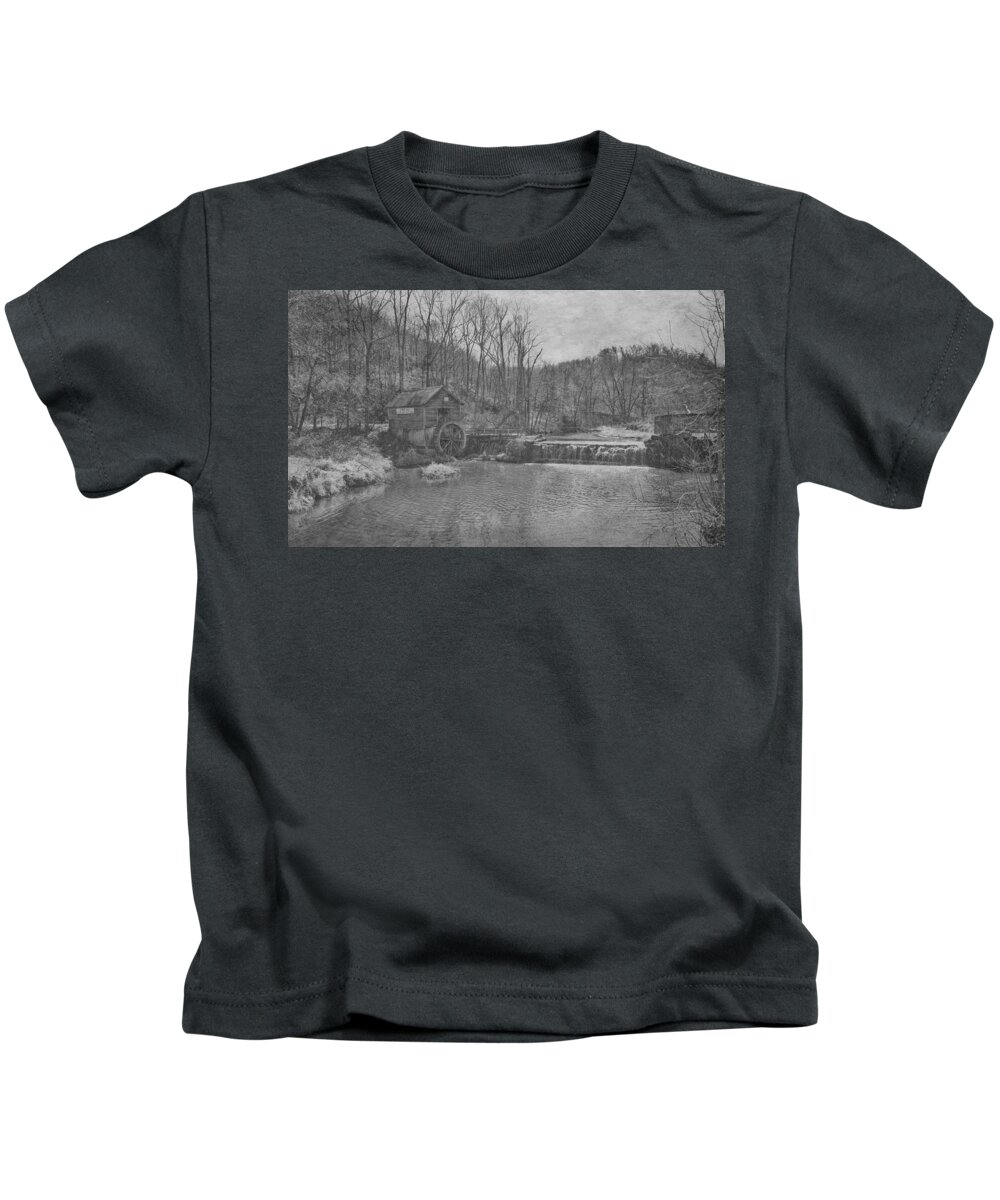 Hydes Mill Kids T-Shirt featuring the photograph Hydes Mill - Ridgeway - Wisconsin by Steven Ralser