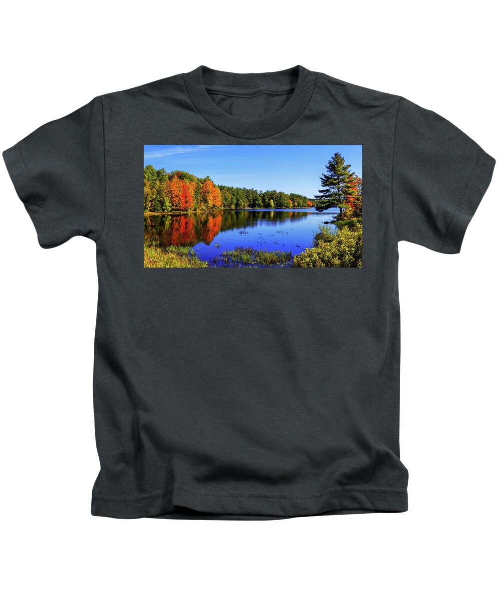 New England Kids T-Shirt featuring the photograph Incredible by Chad Dutson