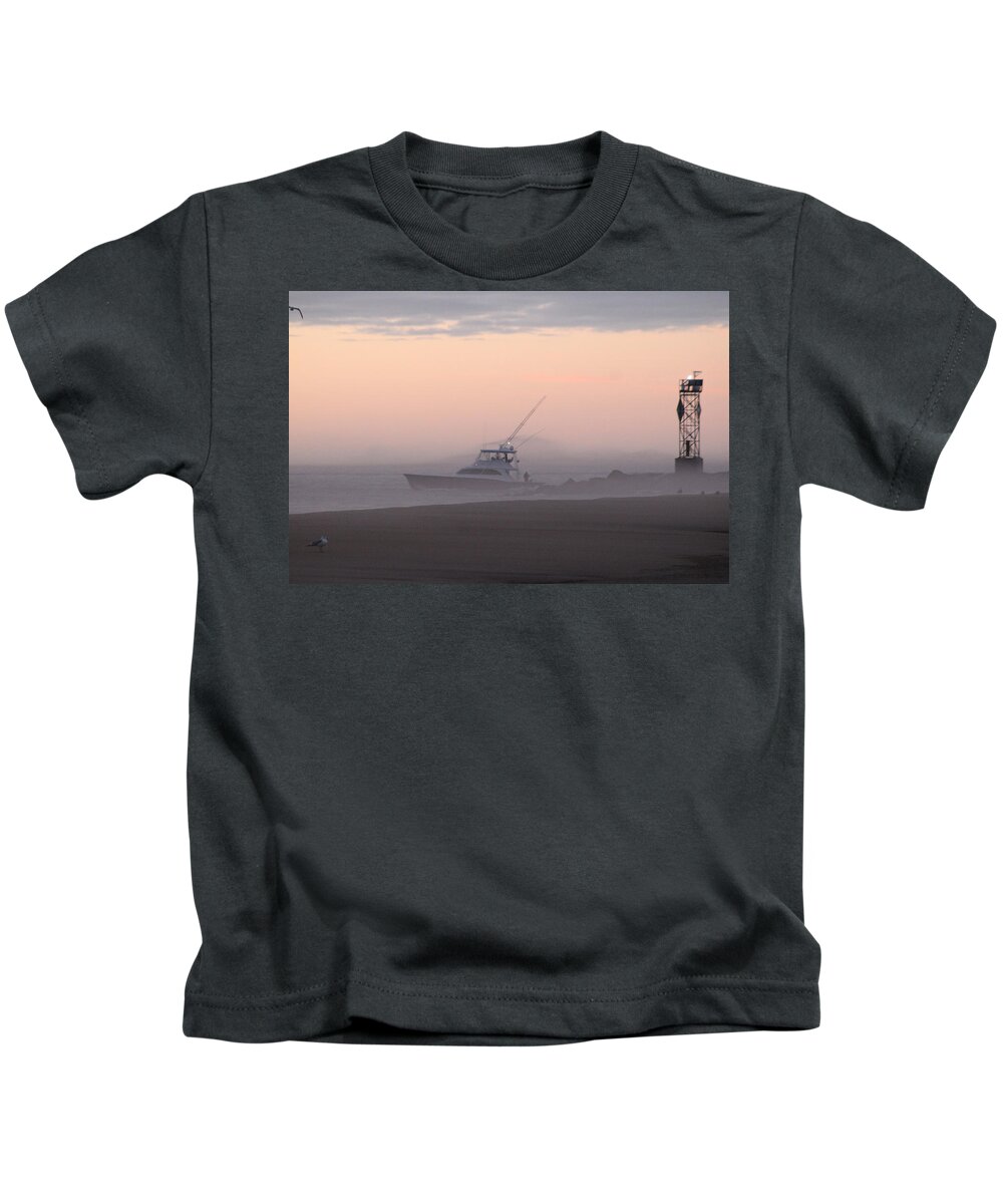 Beach Kids T-Shirt featuring the photograph Into The Pink Fog by Robert Banach
