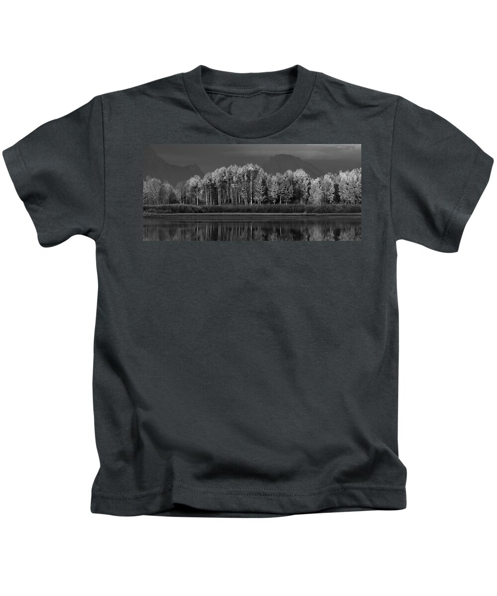 Aspen Kids T-Shirt featuring the photograph Last Sentinels Greyscale Pano by David Andersen