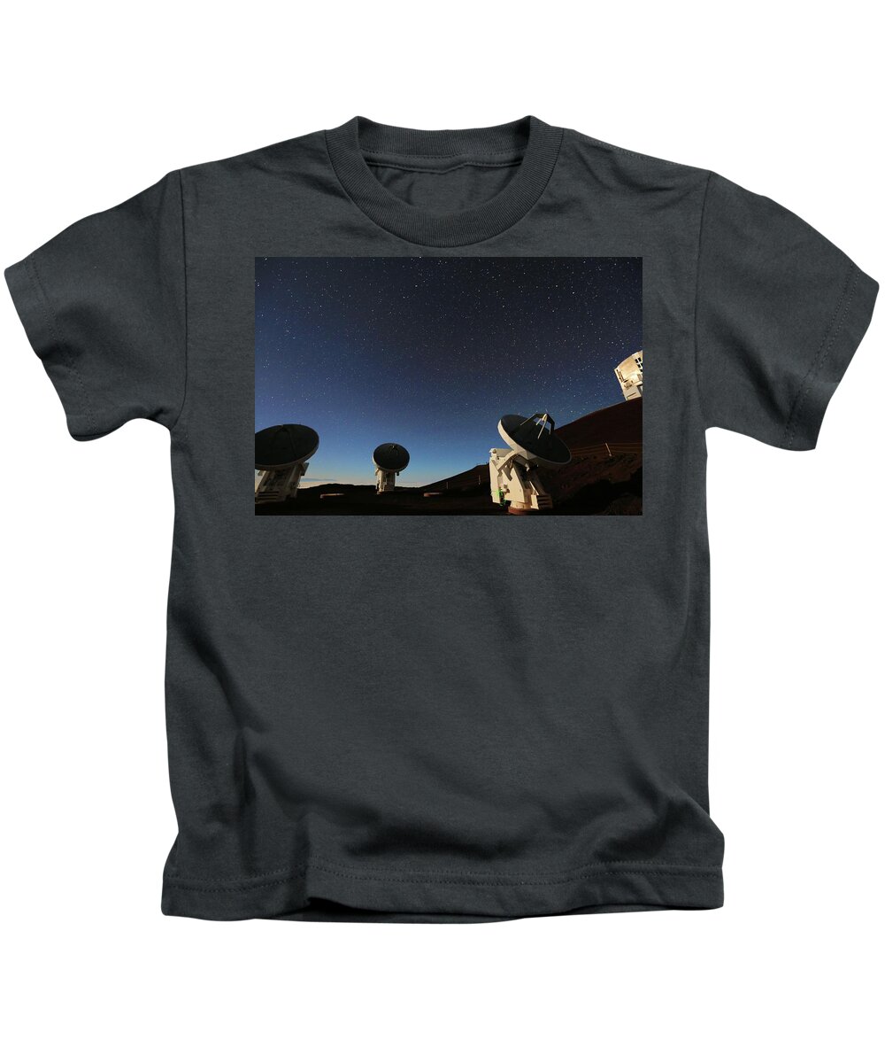 Photosbymch Kids T-Shirt featuring the photograph Looking for Space by M C Hood