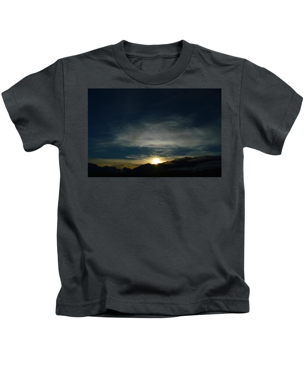  Kids T-Shirt featuring the photograph Manastash Sunrise by Brian O'Kelly