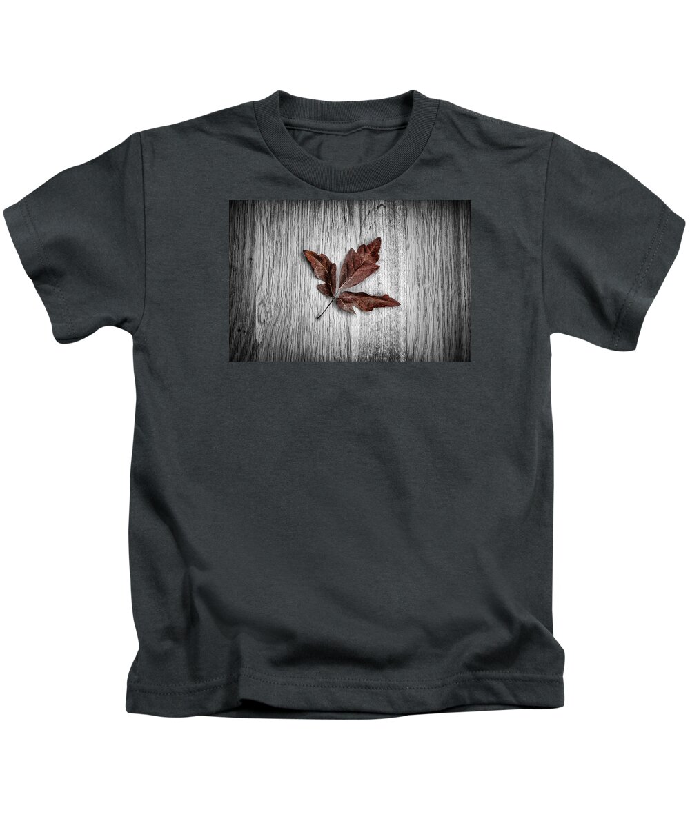 Maple Kids T-Shirt featuring the photograph Maple Leaf by Nigel R Bell