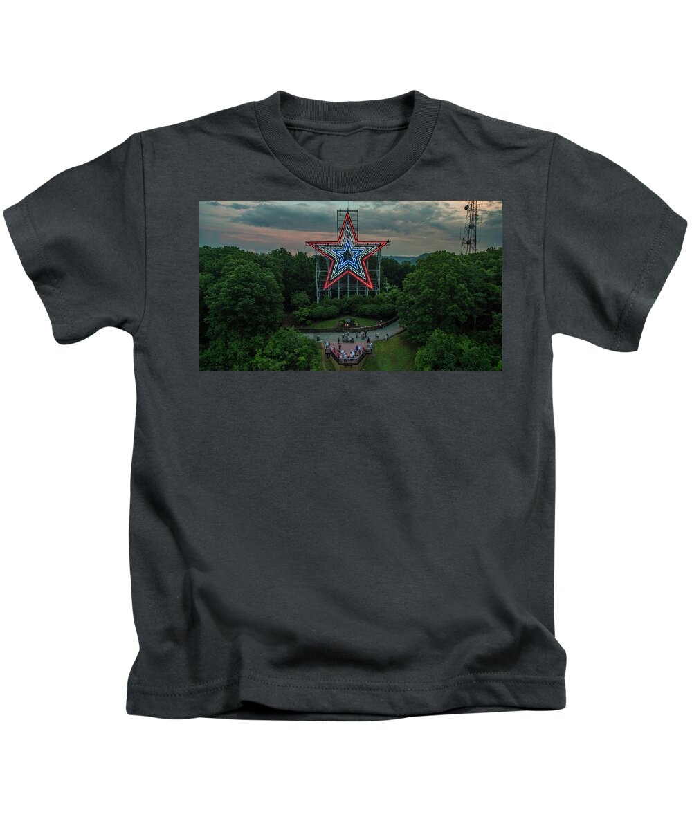 Mill Mountain Star Goes Red Kids T-Shirt featuring the photograph Mill Mountain RWB Selfie by Star City SkyCams