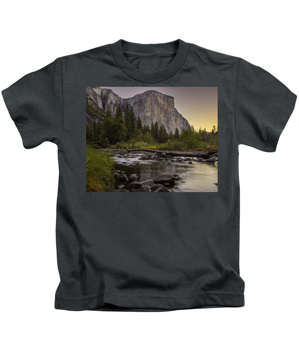 Art Kids T-Shirt featuring the photograph Morning Salutes El Capitan by Denise Dube