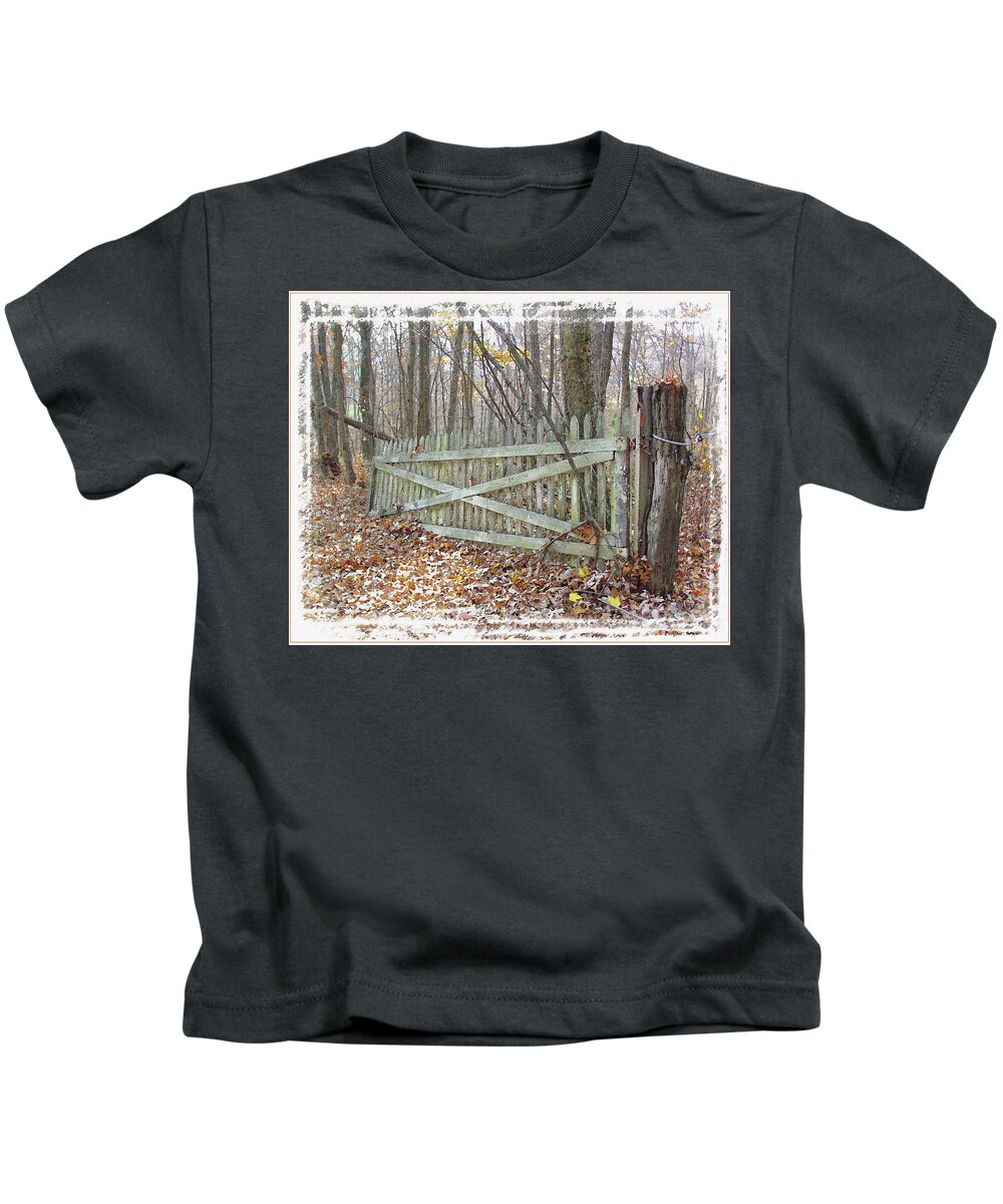 Elliott County Kentucky Kids T-Shirt featuring the photograph Old Gate by Randall Evans