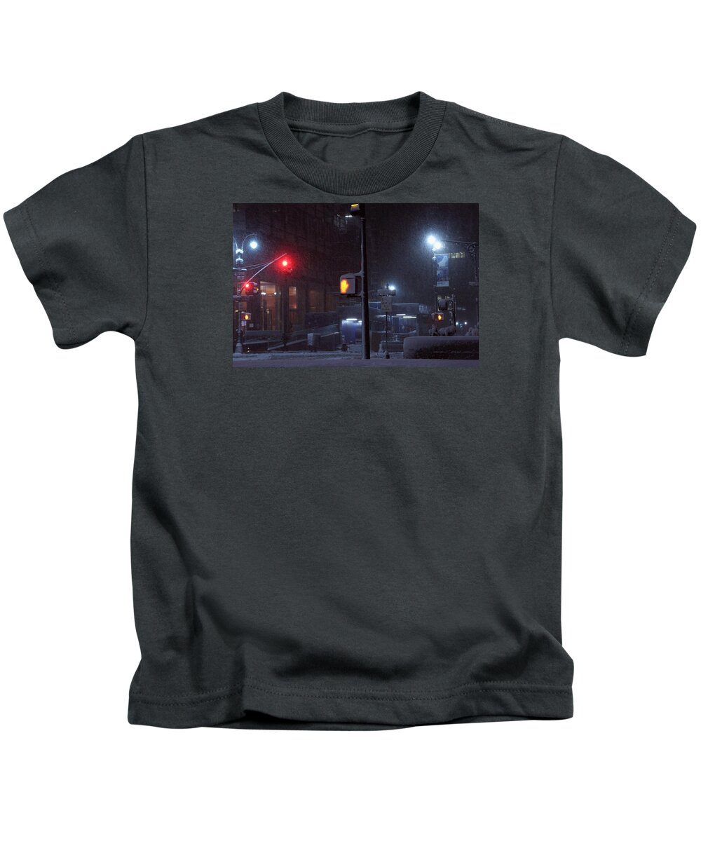 Park Avenue Kids T-Shirt featuring the photograph Park Avenue and E46th Street in the late night snow storm by Alexander Winogradoff