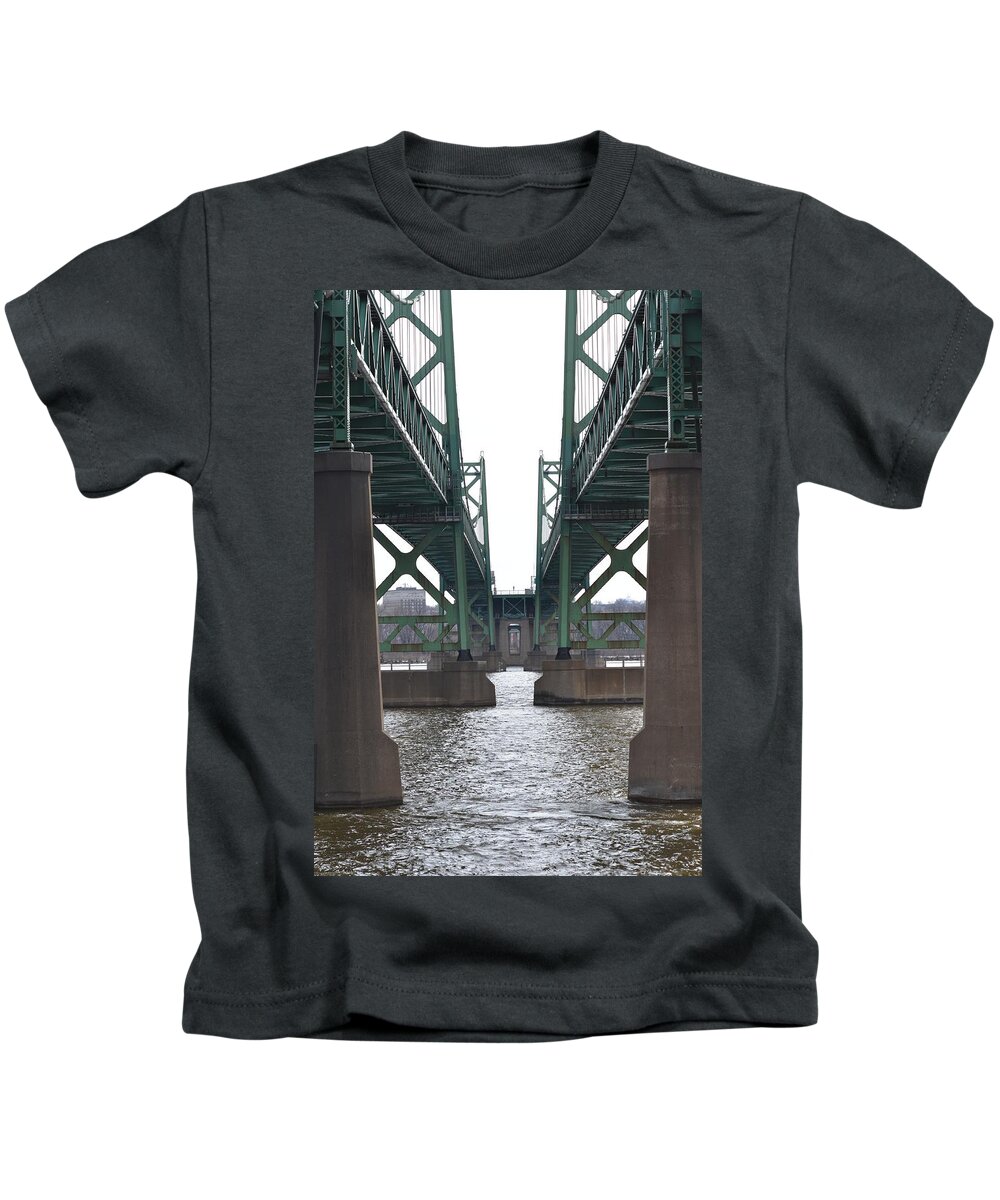 I-74 Bridge Kids T-Shirt featuring the photograph Pylons by Tammy Mutka