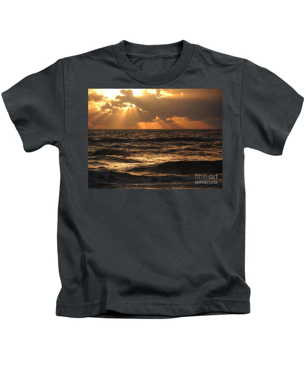 Mexico Beach Kids T-Shirt featuring the photograph The Glory Of A Sunset by Lucyna A M Green