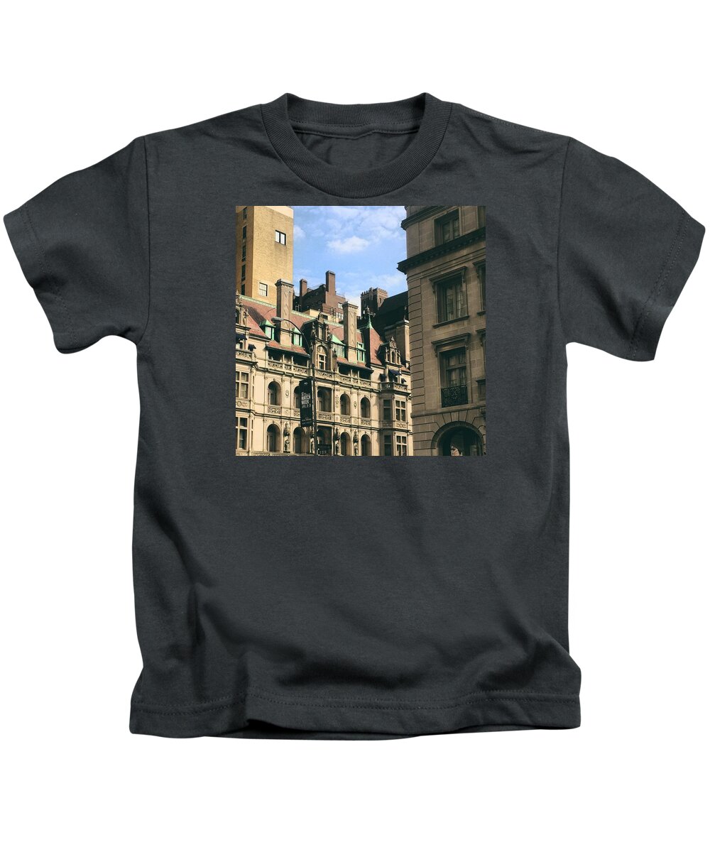 New York City Kids T-Shirt featuring the photograph Upper East Side, New York by Sophie Jung