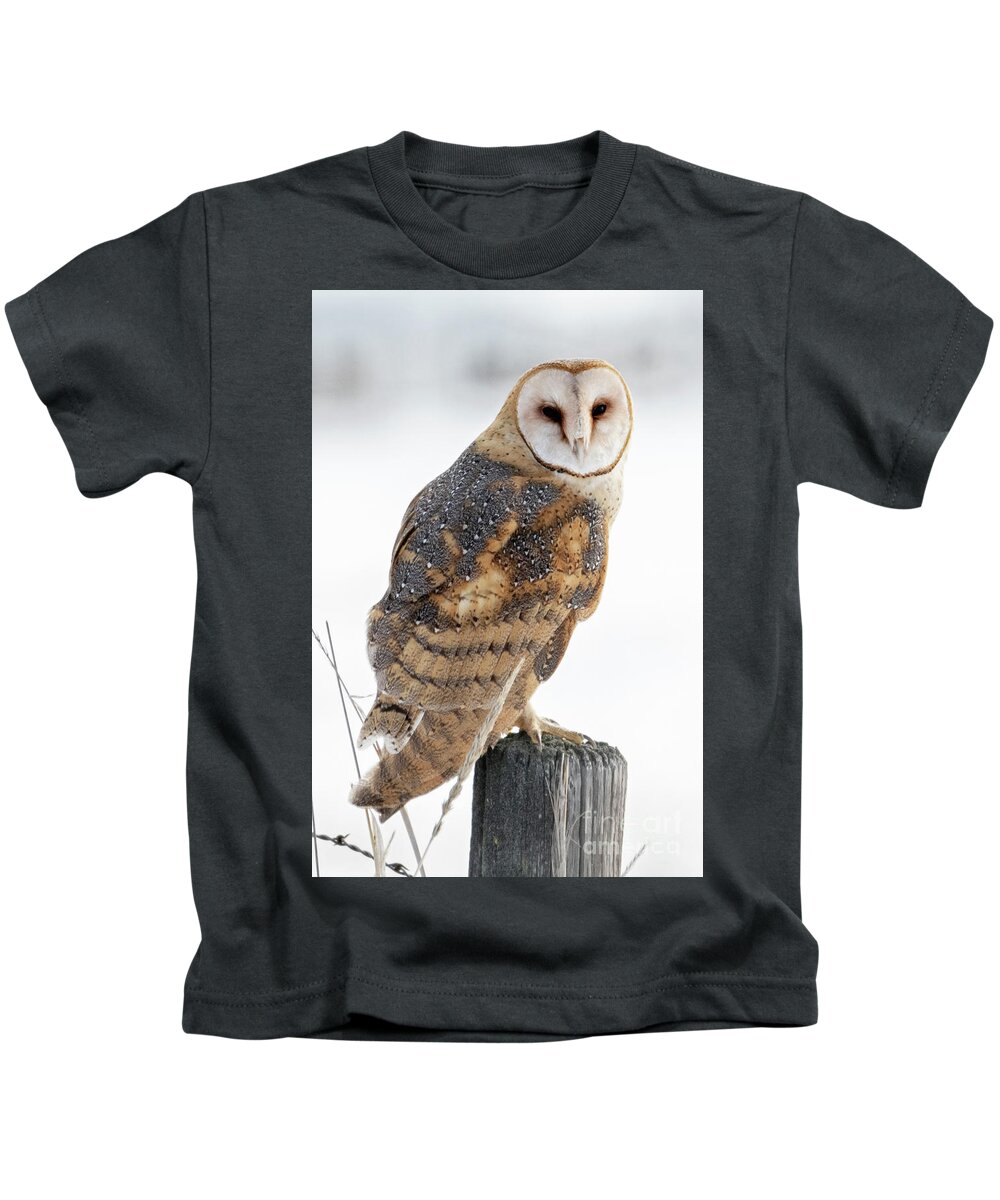 Owl Kids T-Shirt featuring the photograph Barn Owl Portrait by Michael Dawson