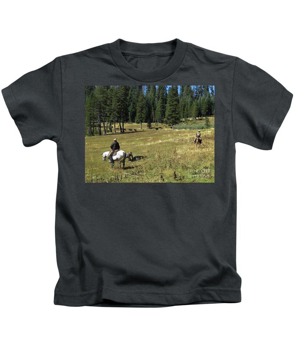 Horses Kids T-Shirt featuring the photograph Field Doctoring by Diane Bohna