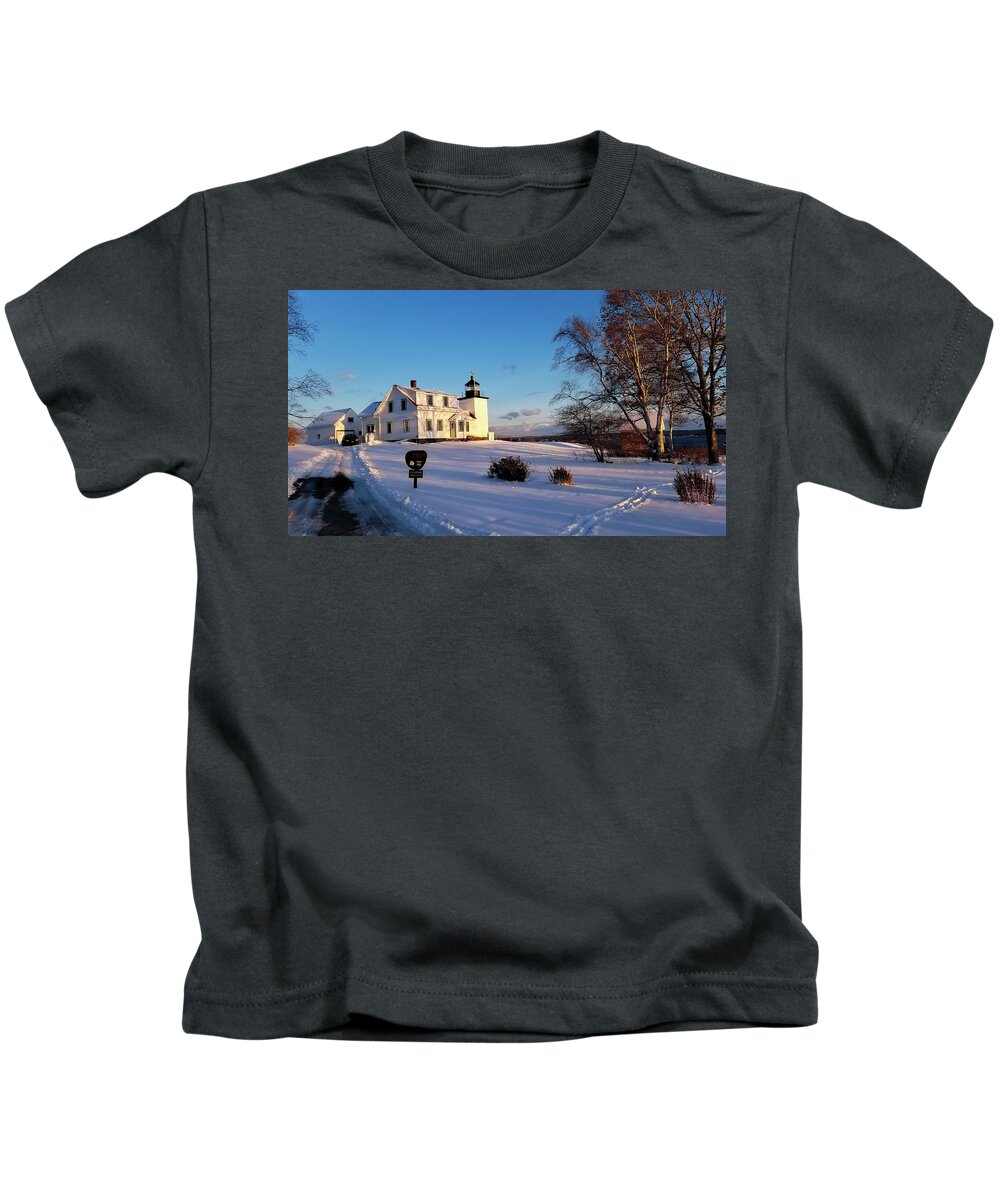 Fort Point Light Kids T-Shirt featuring the photograph Fort Point Light by George Kenhan