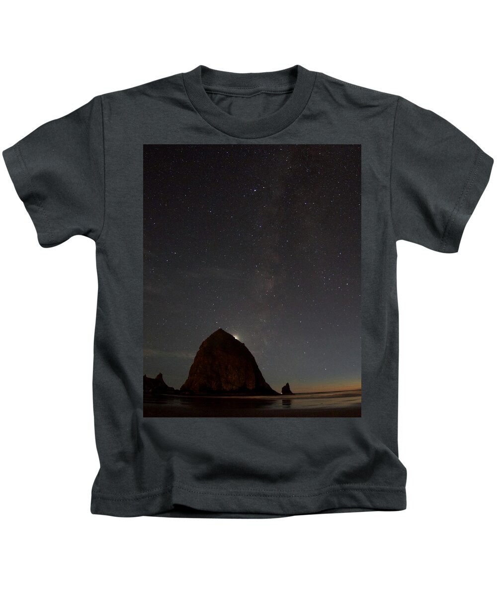 Oregon Kids T-Shirt featuring the photograph Haystack Night Under the Stars by Todd Kreuter