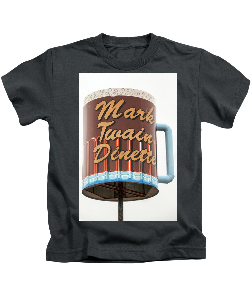 Hannibal Kids T-Shirt featuring the photograph Mark Twain Dinette by Steve Stuller