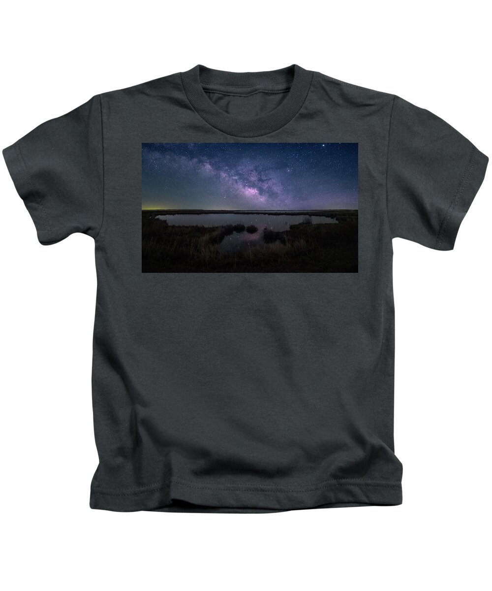 Maryland Kids T-Shirt featuring the photograph Over Goose Pond by Robert Fawcett