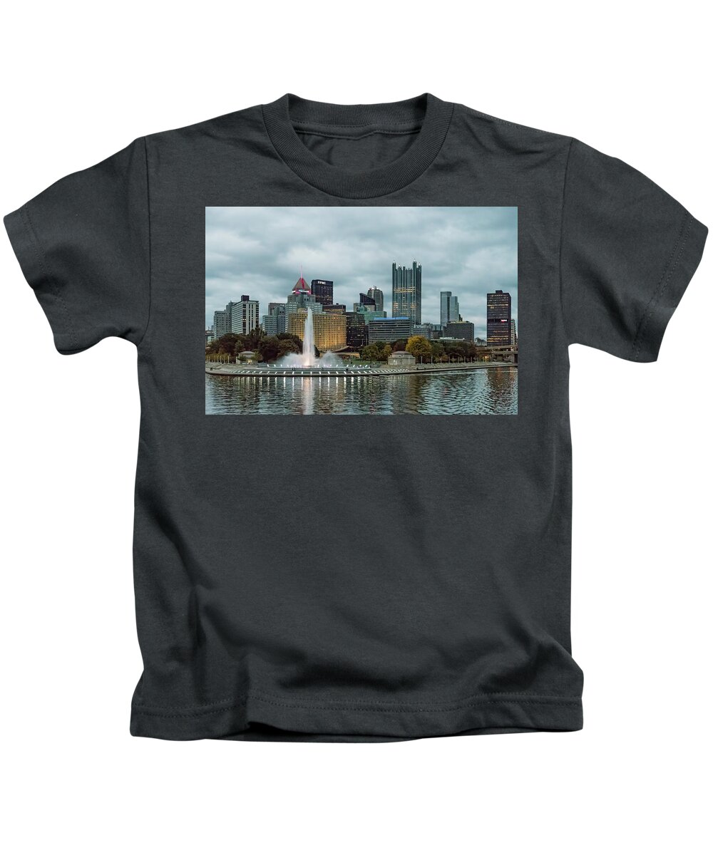 Pittsburgh Kids T-Shirt featuring the photograph Pittsburgh Point State Park by Ginger Stein
