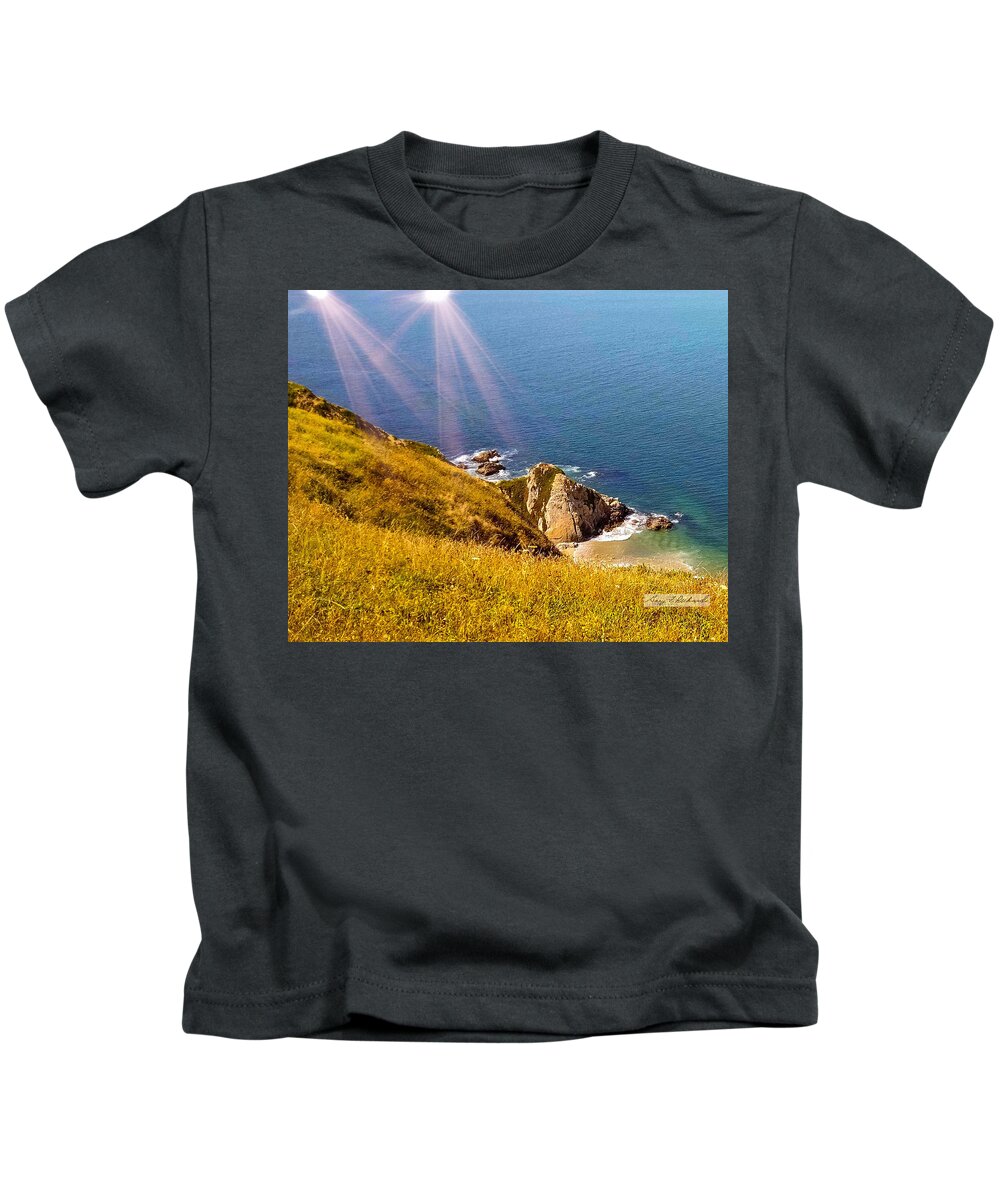 Usa Kids T-Shirt featuring the photograph Reyes Rock Horse Diva by Gary F Richards