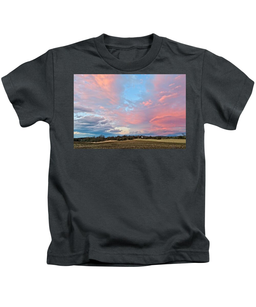 Pink Kids T-Shirt featuring the photograph Show Time by Mike Reilly