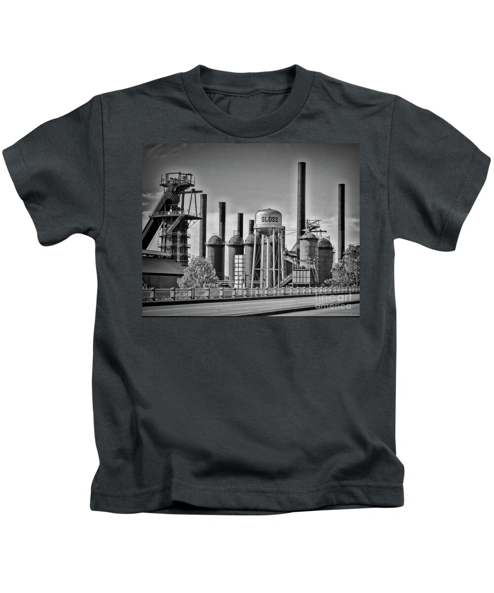 Sloss Kids T-Shirt featuring the photograph Sloss Furnaces Towers by Ken Johnson
