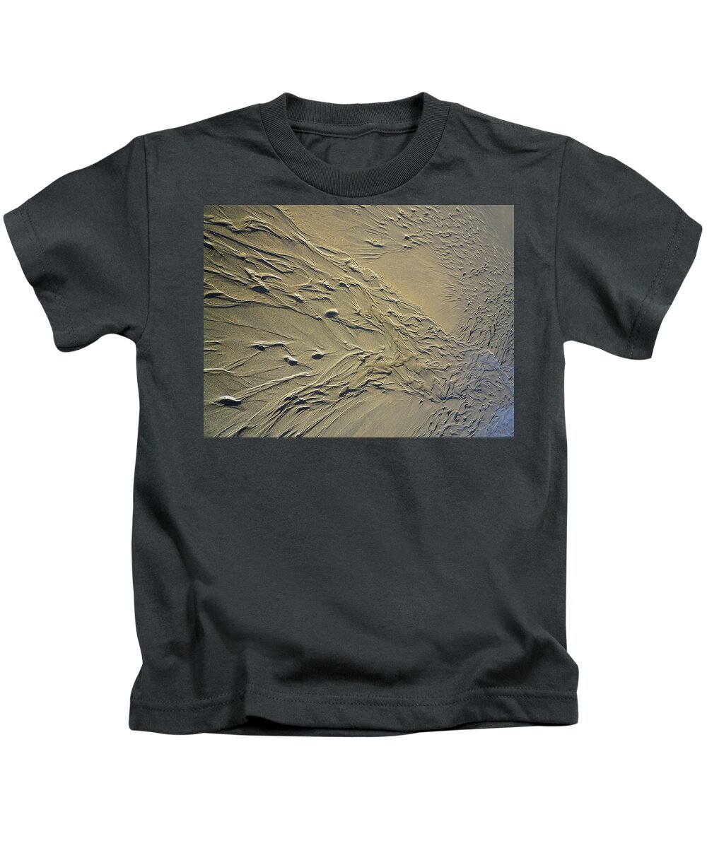 Sand Kids T-Shirt featuring the photograph Streaming Beach Sand Ripples Abstract by Richard Brookes