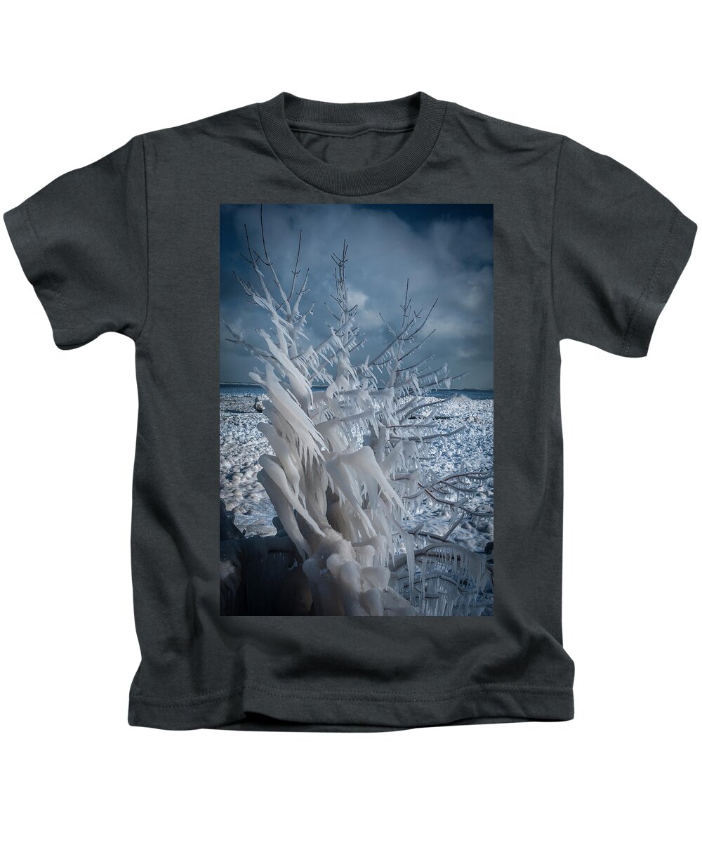Winterpacht Kids T-Shirt featuring the photograph Sunday Afternoon Chills by Miguel Winterpacht