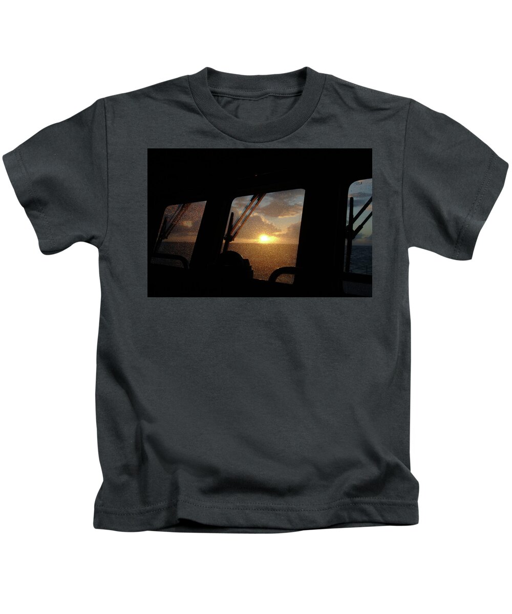David J. Shuler Kids T-Shirt featuring the photograph Sunset At Sea by David Shuler