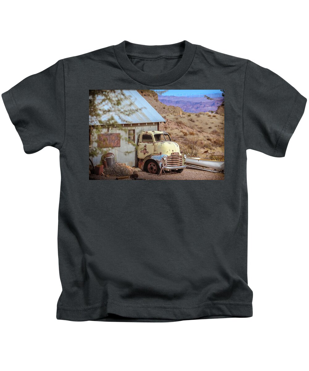 1953 Kids T-Shirt featuring the photograph 1953 Chevy Cabover house by Darrell Foster