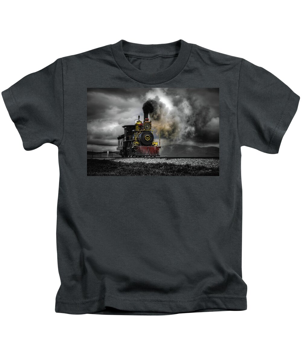 Train Kids T-Shirt featuring the photograph All Aboard by Pam Rendall