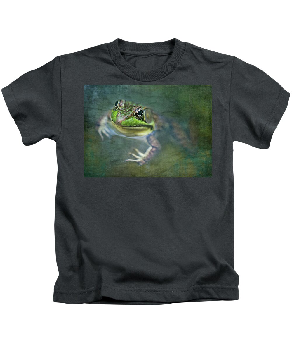 Bullfrog Kids T-Shirt featuring the photograph Bill the Bullfrog by Jill Love